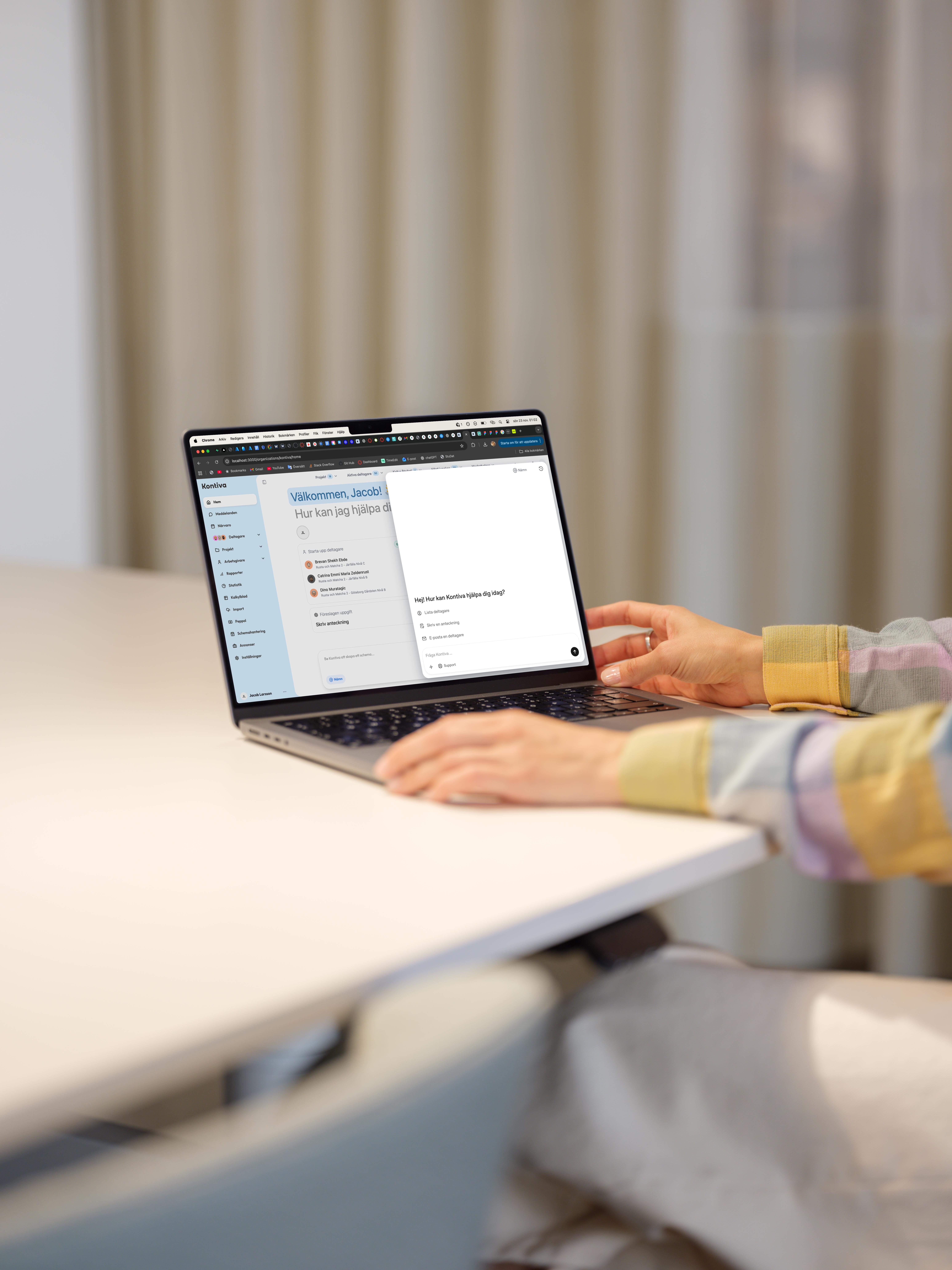 Person som arbetar i lager